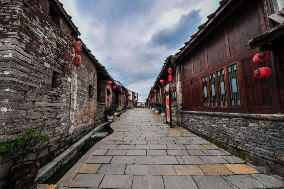玩撞三国